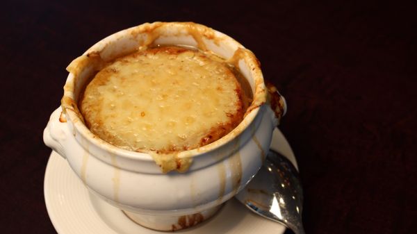Perle on Maple Restaurant & Bar by null