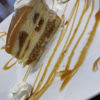 Fat Jack's - Salted Carmel Vanilla Crunch Cake - Steakhouses Near Me - Walterboro, South Carolina