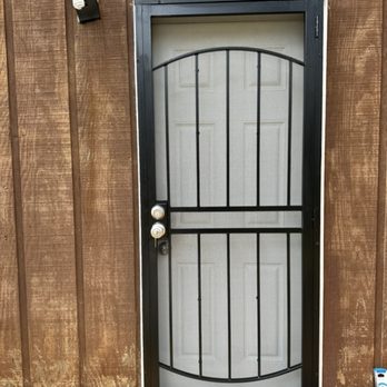 Handyman Richard - Beautiful single door and burglary door. Quality and security for a affordable price ! - Windows Installation Near Me Handyman Richard - Beautiful single door and burglary door. Quality and security for a affordable price ! - Windows Installation Near Me