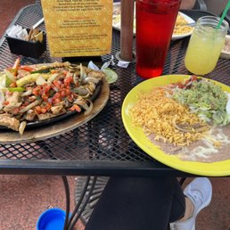 Single order of chicken fajitas and the sides that come with it. Also the house margarita