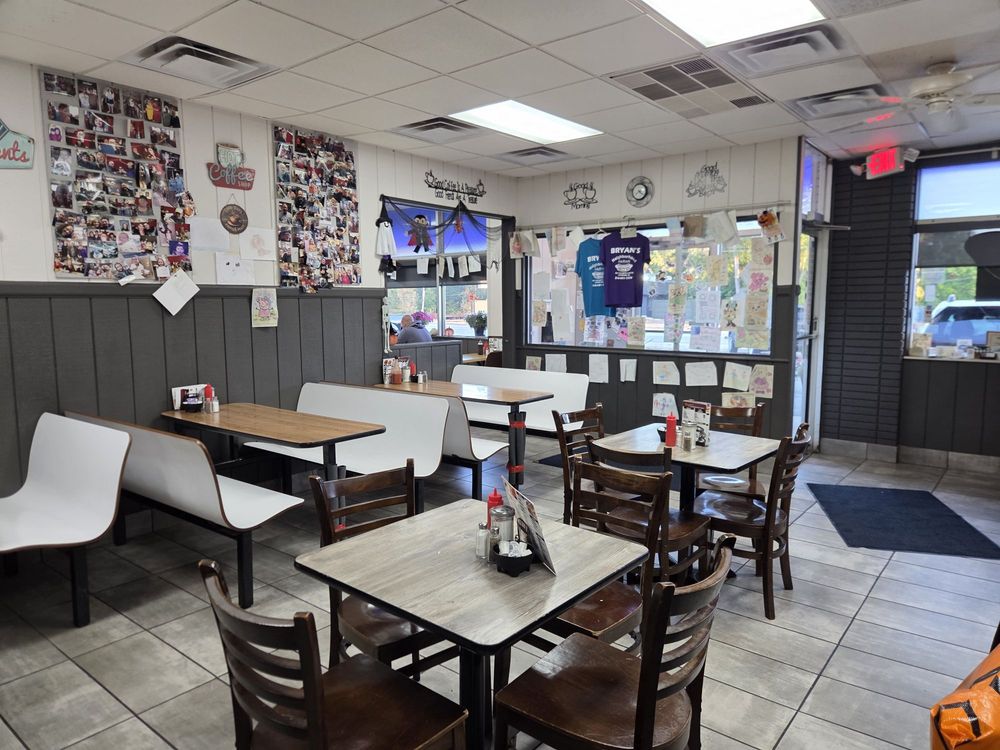 Bryan's Neighborhood Coney