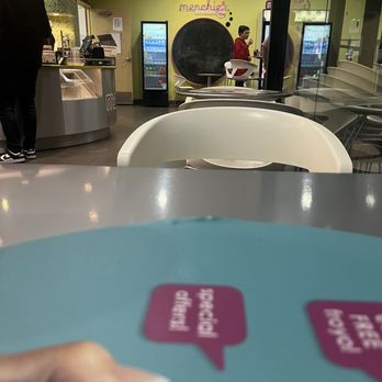 Menchie's Frozen Yogurt - Ice Cream & Frozen Yogurt Near Me - Houston, Texas