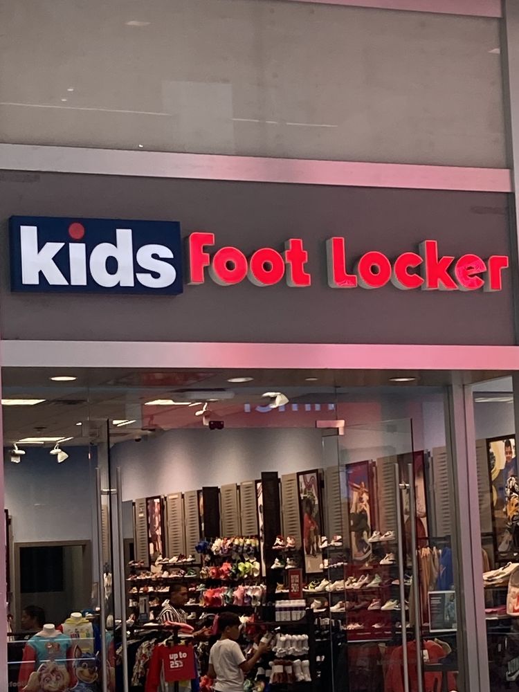 KIDS FOOTLOCKER 9015 Queens Blvd, Elmhurst, New York Shoe Stores