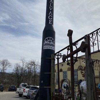 Black Dog Salvage - Outside - Antiques Near Me - Roanoke, Virginia Black Dog Salvage - Outside - Antiques Near Me - Roanoke, Virginia