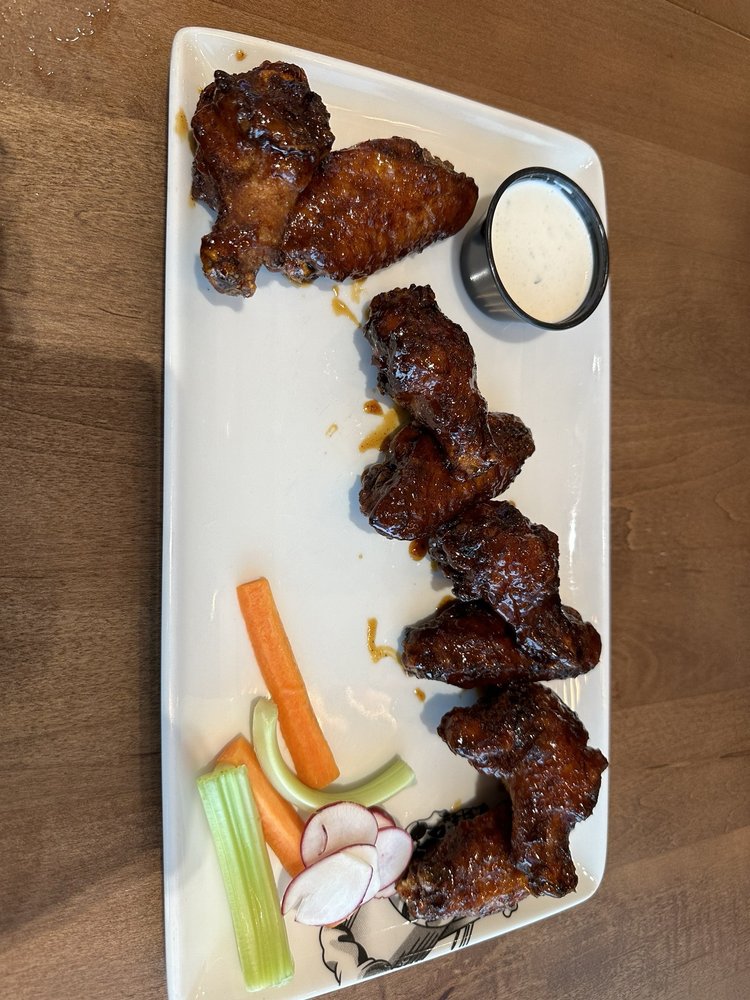 GUY FIERI’S FLAVORTOWN KITCHEN & BAR Updated September 2024 41