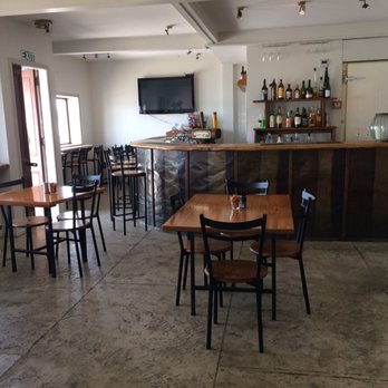 Waterfront Cafe & Bar - Inside - Cafes Near Me - Mangonui, AUK Waterfront Cafe & Bar - Inside - Cafes Near Me - Mangonui, AUK