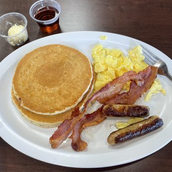 Shorty'z - Breakfast & Brunch Near Me - Fullerton, California Shorty'z - Breakfast & Brunch Near Me - Fullerton, California