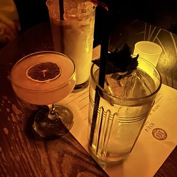 10 1/4 Pasadena - Cocktail Bars Near Me - Pasadena, California