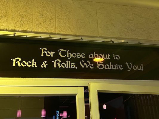 Rock & Rolls Sushi Lounge by null