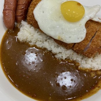 Demiya - Ton-katsu curry with sunny side up egg, sausage, and level 2 spicy - Japanese Curry Near Me - San Jose, California Demiya - Ton-katsu curry with sunny side up egg, sausage, and level 2 spicy - Japanese Curry Near Me - San Jose, California