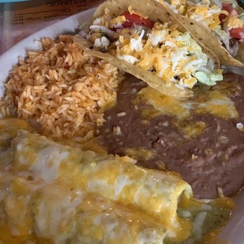Dos Compadres Mexican Restaurant - Cheese enchiladas with green sauce. Tacos. Rice and beans - Mexican Near Me - Midland, Texas