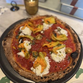 Pizzana - Salad Near Me - Los Angeles, California Pizzana - Salad Near Me - Los Angeles, California