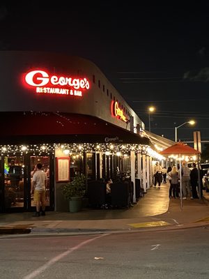 George's Restaurant & Lounge by null
