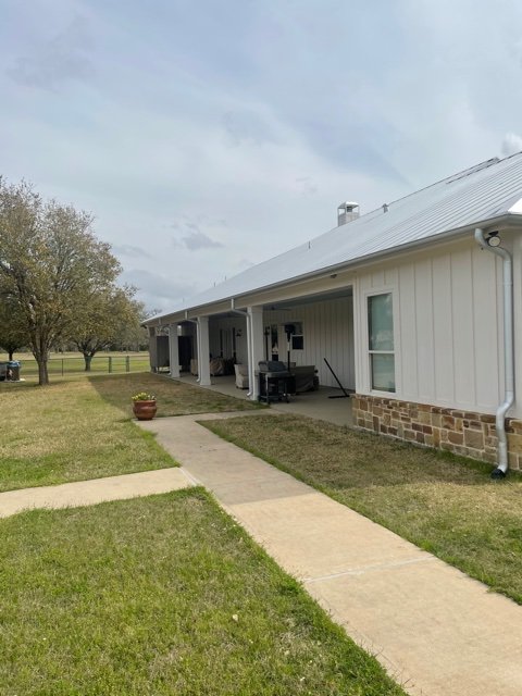 Slide of Precision Seamless Gutters 