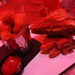 Pillbox Tavern - Patty melt with Tatar tots