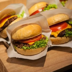 Imbiss RUFF'S BURGER - *Images from ruffsburger.de