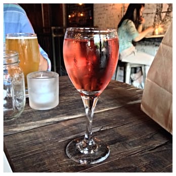 Fools Gold NYC - $5 happy hour - Cocktail Bars Near Me - New York, New York Fools Gold NYC - $5 happy hour - Cocktail Bars Near Me - New York, New York