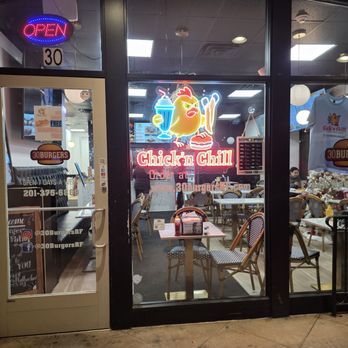 Chick'n Chill - Desserts Near Me - Rutherford, New Jersey
