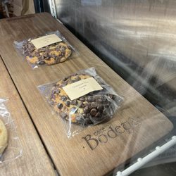 Cafe Bodega - Cookies are a lot like Gideon's