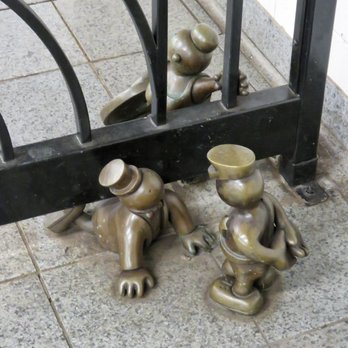 MTA - 14th St Subway Station - Art by Tom Otterness - Metro Stations Near Me - New York, New York MTA - 14th St Subway Station - Art by Tom Otterness - Metro Stations Near Me - New York, New York
