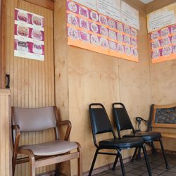 Sun Yi Cafe - Inside of the Takeout