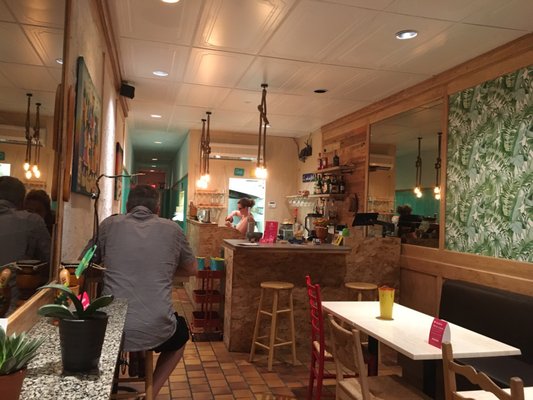 Rose Plaza Creole by null