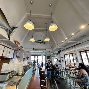 Bear Flag Fish - Interior - Seafood Near Me - Newport Beach, California