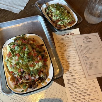 Alpine Inn - Burgers Near Me - Portola Valley, California