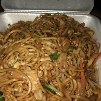 Royal Chopstix - Vegetable lo mein - Chinese Near Me - Irving, Texas