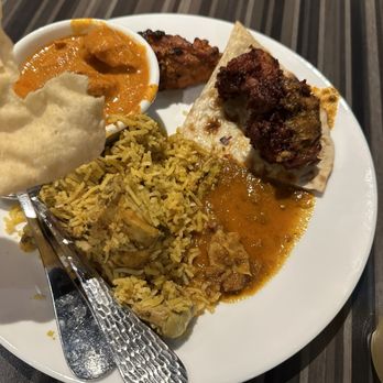 India 101 - Butter Chicken chicken Veg Biryani Plain Naan Tandoori Chickentandoori Andhra Chicken - Indian Near Me - Irving, Texas India 101 - Butter Chicken chicken Veg Biryani Plain Naan Tandoori Chickentandoori Andhra Chicken - Indian Near Me - Irving, Texas