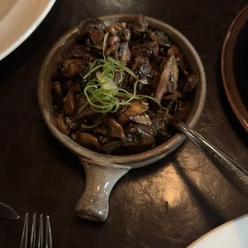 RARE Steakhouse & Tavern - Roasted Roasted Wild Mushrooms - Steakhouses Near Me - Washington, DC, District of Columbia RARE Steakhouse & Tavern - Roasted Roasted Wild Mushrooms - Steakhouses Near Me - Washington, DC, District of Columbia