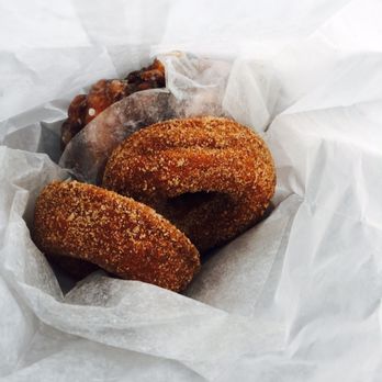 Jaswell's Farm - Don't leave without trying a cider donut - Farmers Market Near Me - Smithfield, Rhode Island
