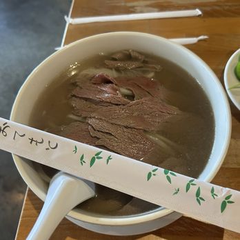 Summer Canteen - Thai Near Me - Toluca Lake, California Summer Canteen - Thai Near Me - Toluca Lake, California