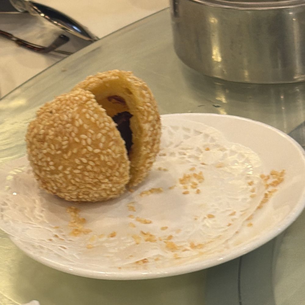 Deep - Fried Sesame Ball w/ Red Bean Paste / 豆沙煎堆 Deep - Fried Sesame Ball w/ Red Bean Paste / 豆沙煎堆