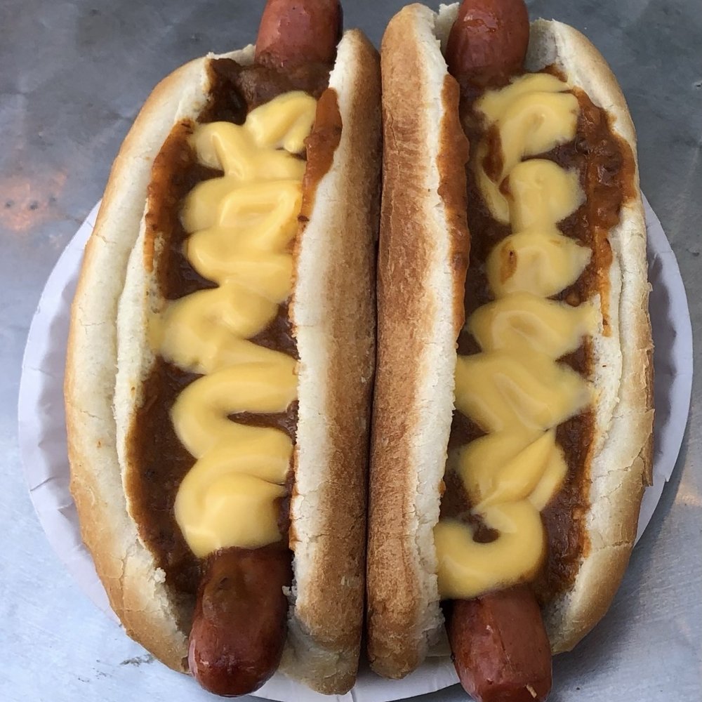 Gray's Papaya - Hot Dog with Chili & Cheese - Hot Dogs Near Me - New York, New York Gray's Papaya - Hot Dog with Chili & Cheese - Hot Dogs Near Me - New York, New York