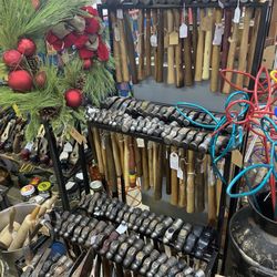Red Rooster Antiques