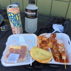24/7 Discount - The lunch is awesome, even when you have to use the canisters outdoor for a table.