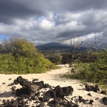 Kekaha Kai State Park - The trek to the beach also has beautiful scenes. - Beaches Near Me - Kailua-Kona, Hawaii Kekaha Kai State Park - The trek to the beach also has beautiful scenes. - Beaches Near Me - Kailua-Kona, Hawaii