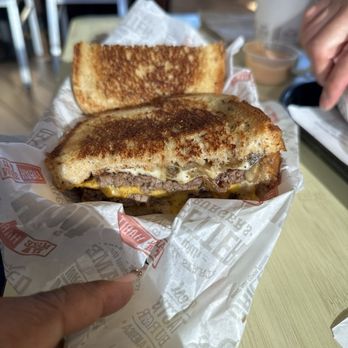 Habit Burger & Grill - Patty Melt - Burgers Near Me - Kent, Washington Habit Burger & Grill - Patty Melt - Burgers Near Me - Kent, Washington