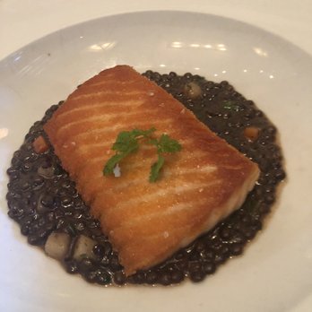 Bouchon - Saumon Poêlé - French Near Me - Yountville, California