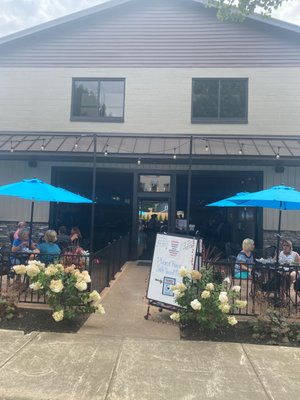 64 On The Rocks by null