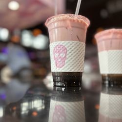 27 Club Coffee - Salted maple iced pink latte