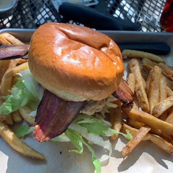 BILL-E's - Holy Cow Burger *with bacon - Burgers Near Me - Fairhope, Alabama BILL-E's - Holy Cow Burger *with bacon - Burgers Near Me - Fairhope, Alabama