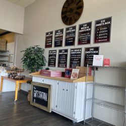 Great Harvest Bread Co - Gift station choices