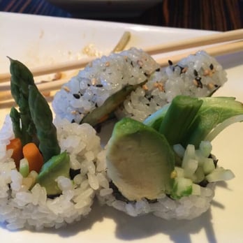 Komé - Mixed veggie roll- very hard to eat, but yummy. - Japanese Near Me - Center Valley, Pennsylvania