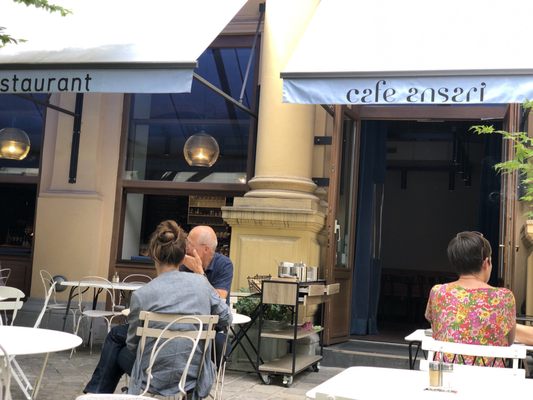 Café Ansari by null