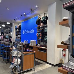 Columbia Factory Store - Columbia