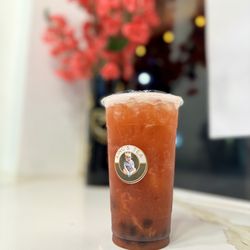 King's Tea - Strawberry Fruit Tea - Yum!   It tastes like a strawberry limeade.