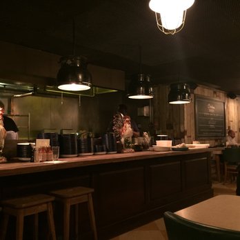 Chicken Shop - Chicken Shop Near Me - London, XGL