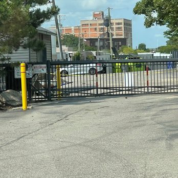 Trumbull and Porter Hotel - Roped off parking - Hotels Near Me - Detroit, Michigan